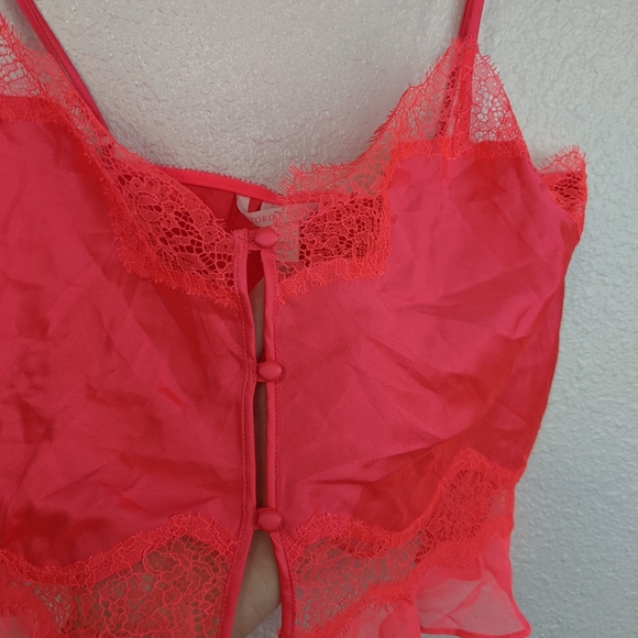 Victoria's Secret Bight Pink Lace Crop Lingerie - Picture 14 of 16
